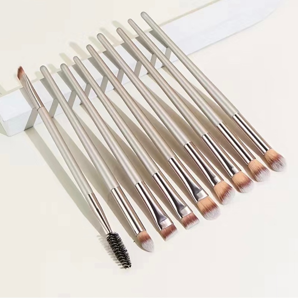 Makeup brush set - Picture 8 of 11